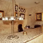 Hotel Alexander Palace 3*