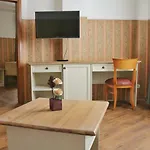 Hotel Alexander Palace