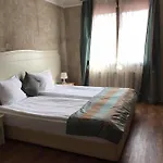 Alexander Palace Hotel