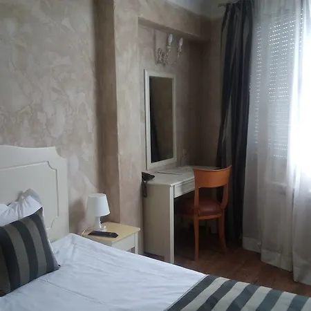 Hotel Alexander Palace