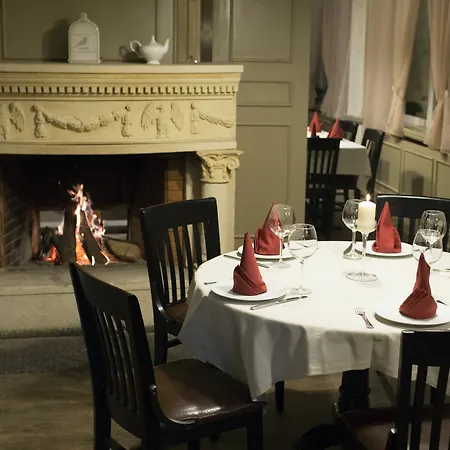 Hotel Alexander Palace 3*