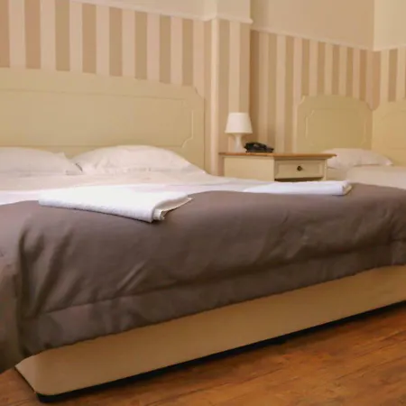 Alexander Palace Hotel