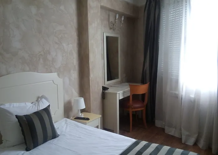 Hotel Alexander Palace