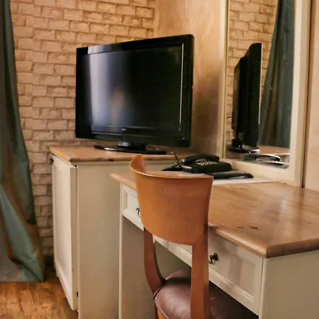 Hotel Alexander Palace