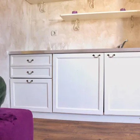 Alexander Palace Hotel